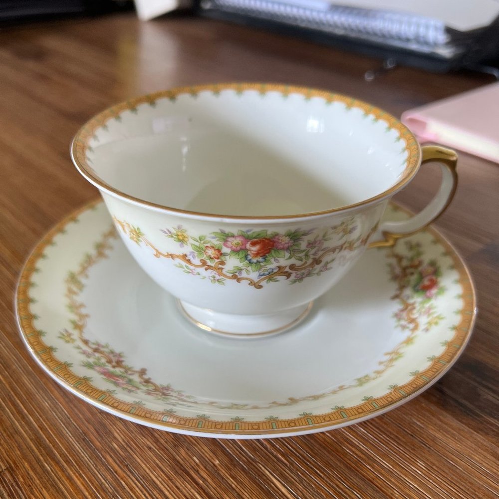 Set of 8 Antique Tea Cups & Saucers